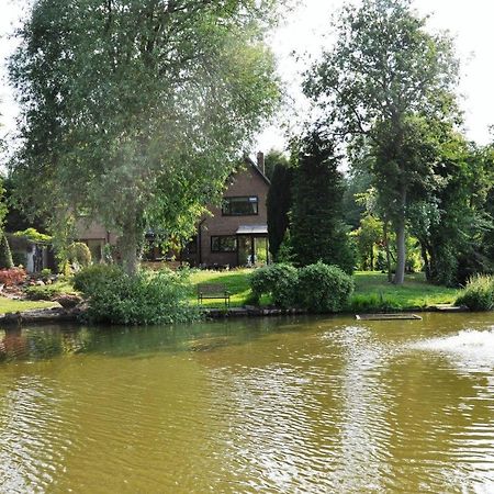 יורק The Willows Bed & Breakfast מראה חיצוני תמונה