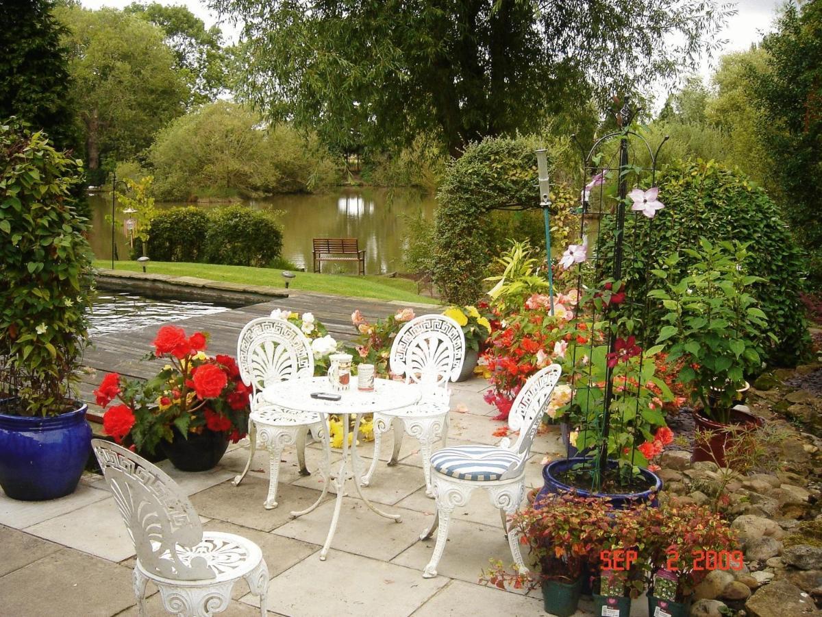 יורק The Willows Bed & Breakfast מראה חיצוני תמונה